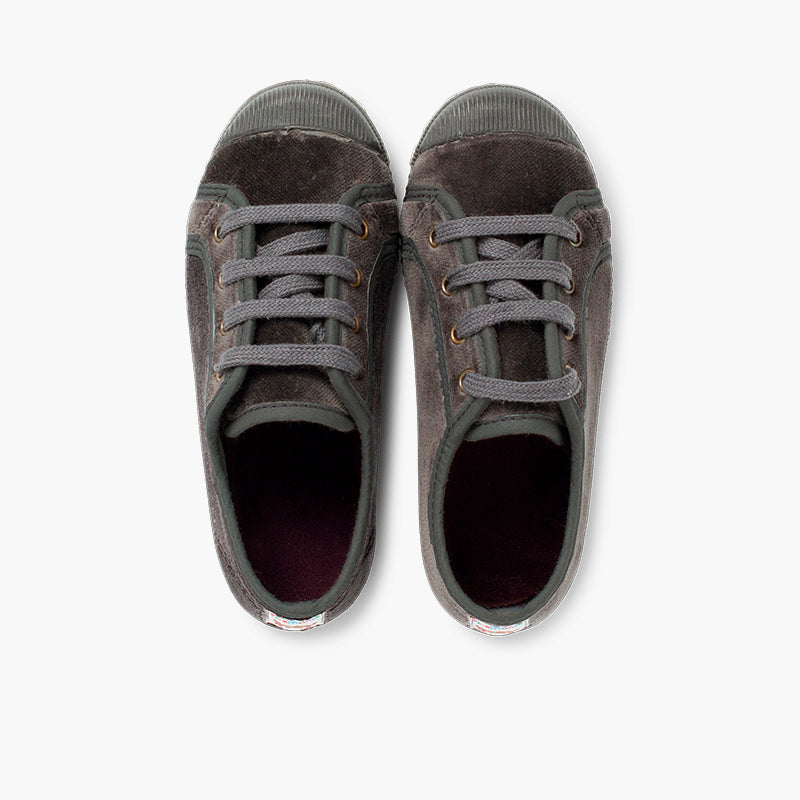 SCARPE VELLUTO CON LACCI