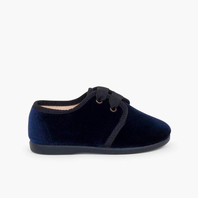 SCARPA DI VELLUTO CON LACCI