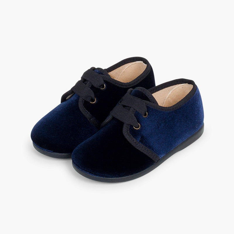 SCARPA DI VELLUTO CON LACCI
