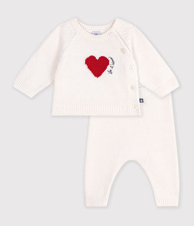 Completo in maglia jacquard con cuore neonato