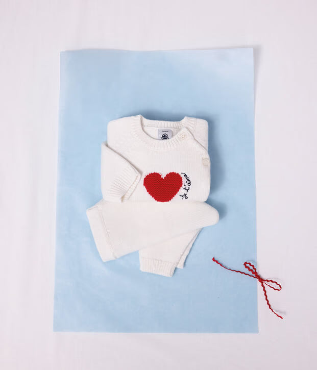 Completo in maglia jacquard con cuore neonato